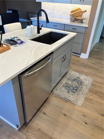 920 N 14th Street, Leavenworth, KS 66048