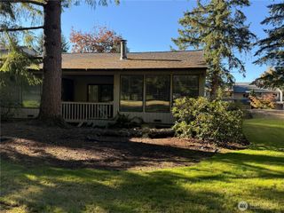 1 Lake Louise #42, Bellingham, WA 98229