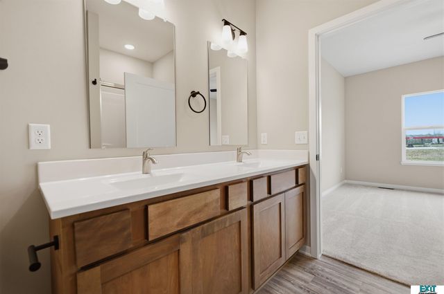 8531 Lost Arrow Court, Lincoln, NE 68507