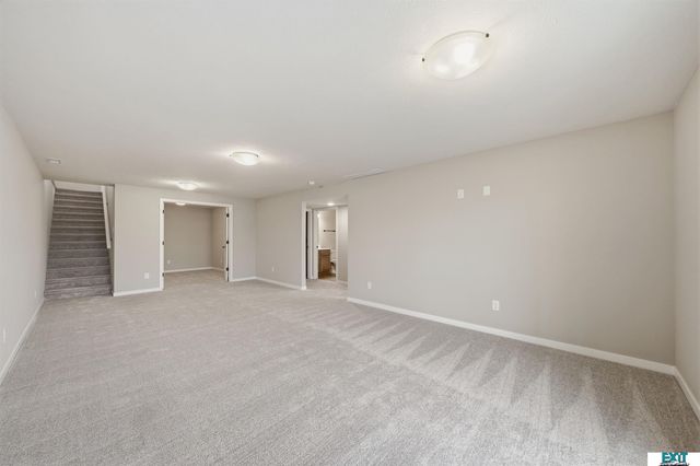 8531 Lost Arrow Court, Lincoln, NE 68507