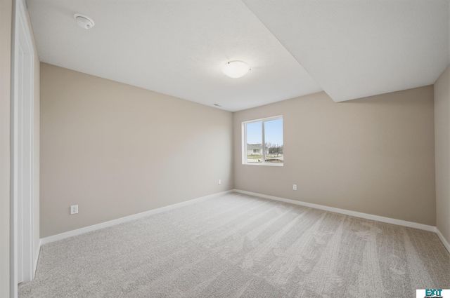 8531 Lost Arrow Court, Lincoln, NE 68507