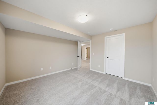 8531 Lost Arrow Court, Lincoln, NE 68507