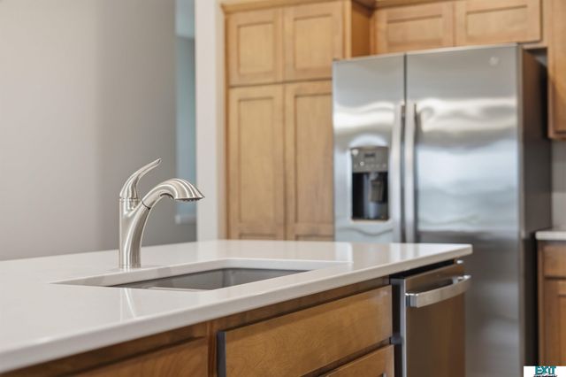 8531 Lost Arrow Court, Lincoln, NE 68507
