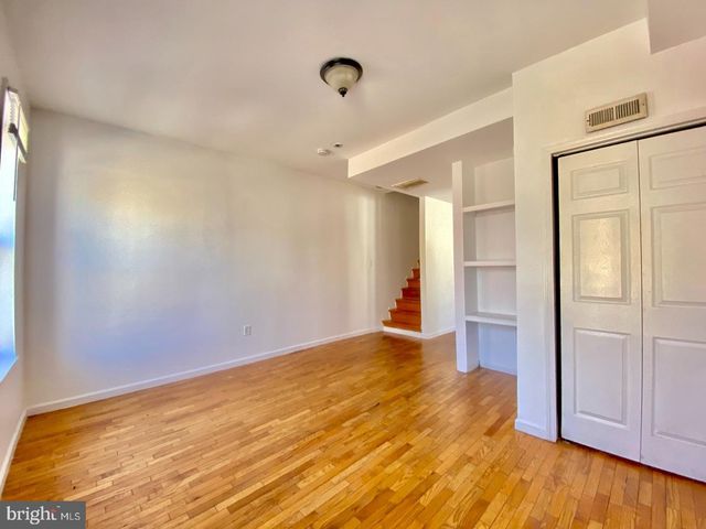 2034 N 18TH ST, Philadelphia, PA 19121