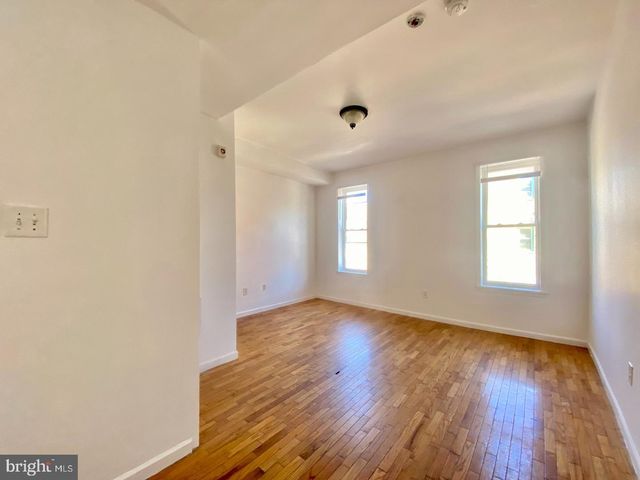 2034 N 18TH ST, Philadelphia, PA 19121