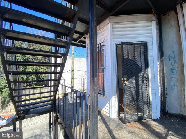 2034 N 18TH ST, Philadelphia, PA 19121