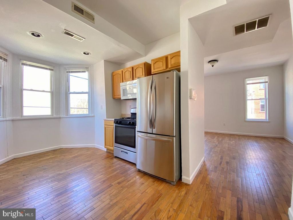 2034 N 18TH ST, Philadelphia, PA 19121 — exterior