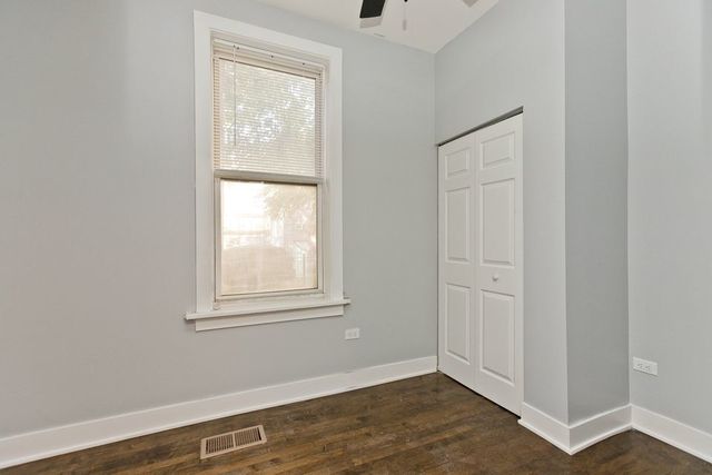 1922 N Wilmot Avenue 1R, Chicago, IL 60647