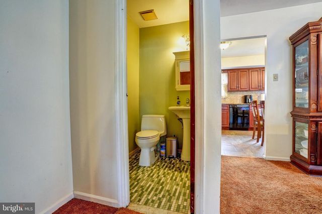 47 WALNUT ST, Clifton Heights, PA 19018
