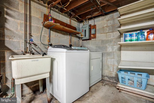 47 WALNUT ST, Clifton Heights, PA 19018