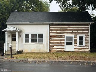 22 JOSEPHINE ST, Berryville, VA 22611