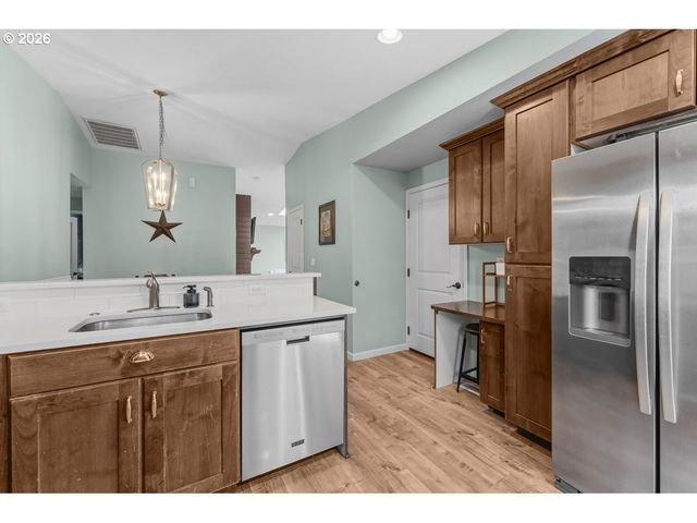 15935 Se ARISTA Dr, Milwaukie, OR 97267