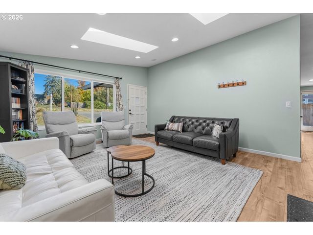 15935 Se ARISTA Dr, Milwaukie, OR 97267