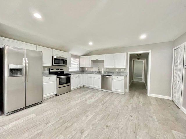 7108 S MASCOTTE STREET, Tampa, FL 33616