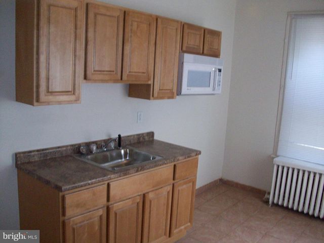 5516 WALNUT ST, Philadelphia, PA 19139