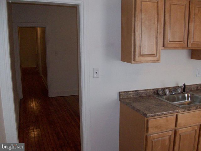 5516 WALNUT ST, Philadelphia, PA 19139