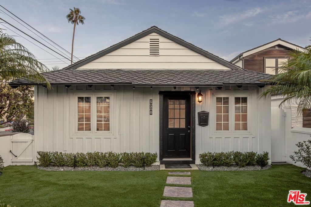 520 Marigold Avenue, Newport Beach, CA 92625 — photo 2