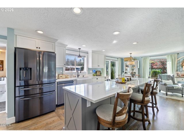 6495 MAIN St, Bay City, OR 97107