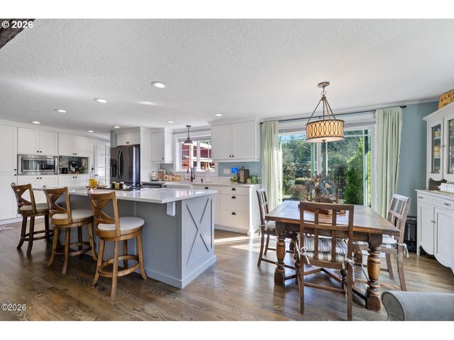 6495 MAIN St, Bay City, OR 97107