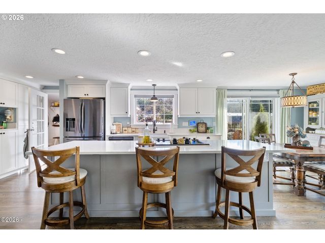 6495 MAIN St, Bay City, OR 97107