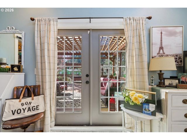 6495 MAIN St, Bay City, OR 97107