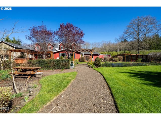 6495 MAIN St, Bay City, OR 97107