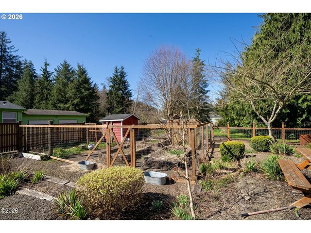 6495 MAIN St, Bay City, OR 97107