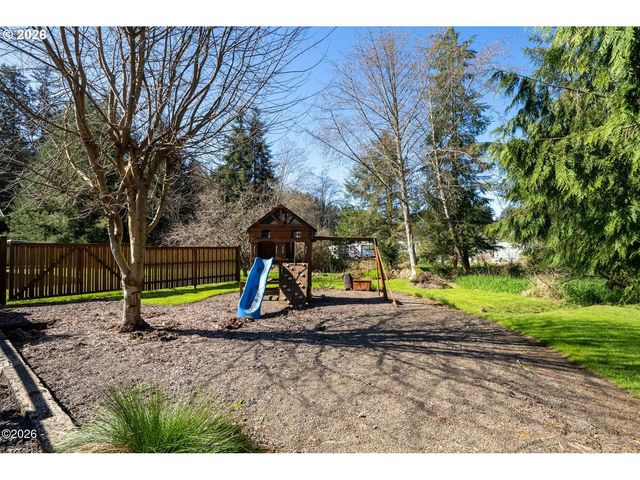 6495 MAIN St, Bay City, OR 97107