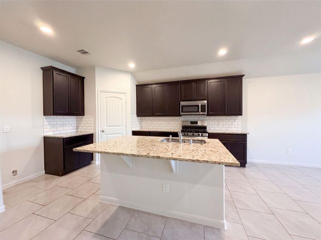 8126 Gambrel Way, Rosharon, TX 77583