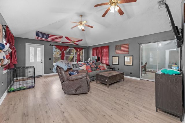 1852 Candlewood Drive, Navarre, FL 32566