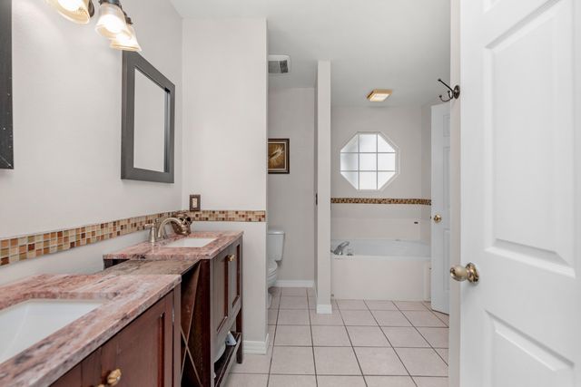 1852 Candlewood Drive, Navarre, FL 32566