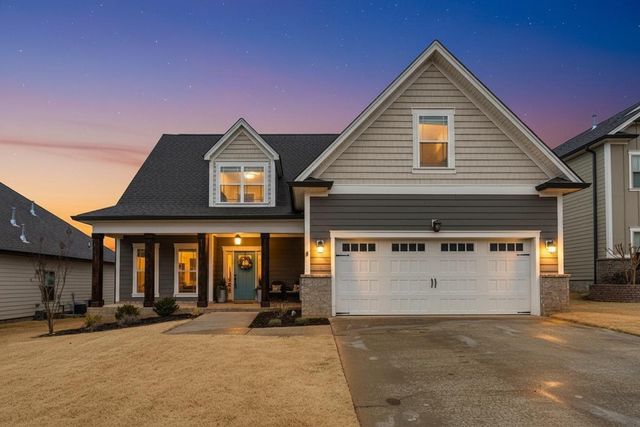 7458 White Pine Drive, Ooltewah, TN 37363