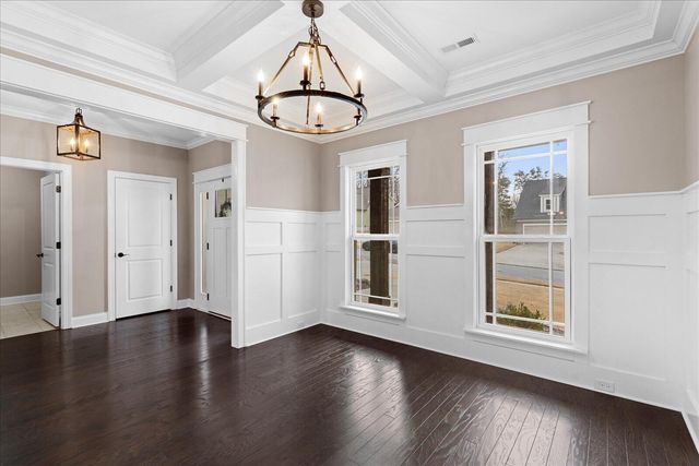 7458 White Pine Drive, Ooltewah, TN 37363