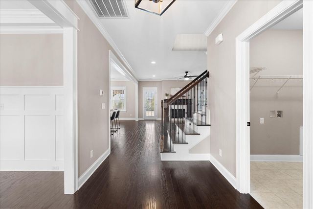 7458 White Pine Drive, Ooltewah, TN 37363