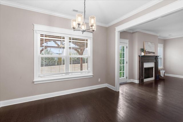 7458 White Pine Drive, Ooltewah, TN 37363