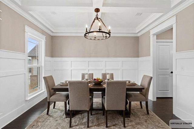 7458 White Pine Drive, Ooltewah, TN 37363