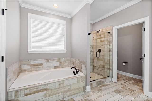 7458 White Pine Drive, Ooltewah, TN 37363