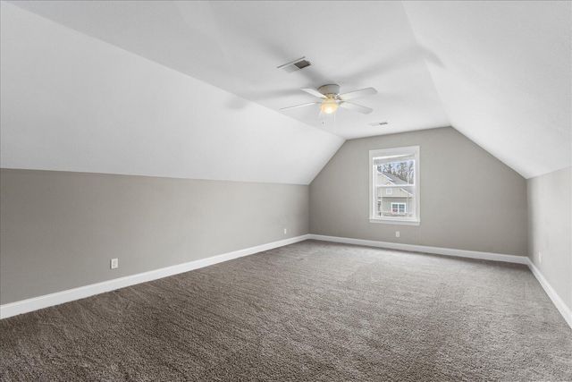 7458 White Pine Drive, Ooltewah, TN 37363