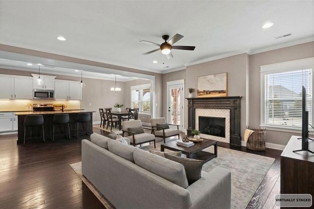 7458 White Pine Drive, Ooltewah, TN 37363