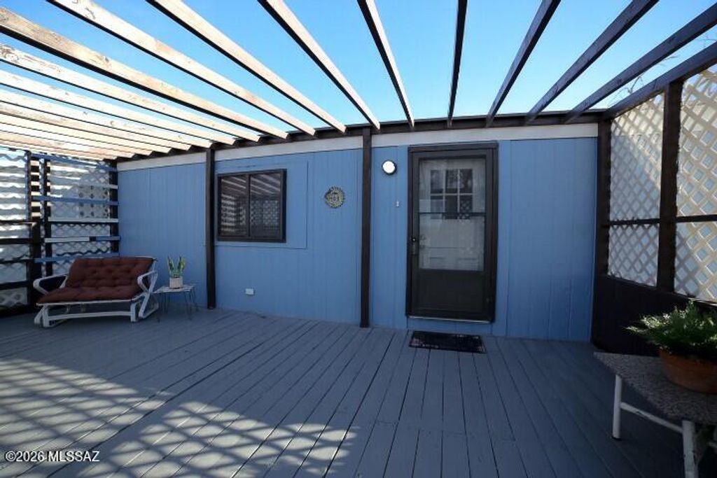 Image 5 of property listing at 766 W Calle Rhode Island Circle, Cochise, AZ 85606