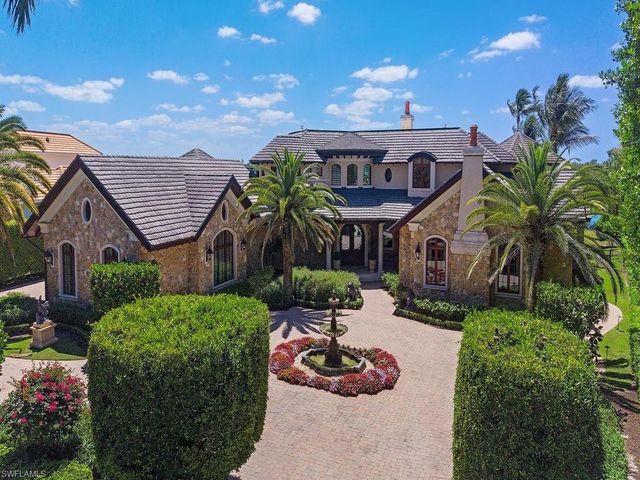 840 Admiralty Parade E, Naples, FL 34102