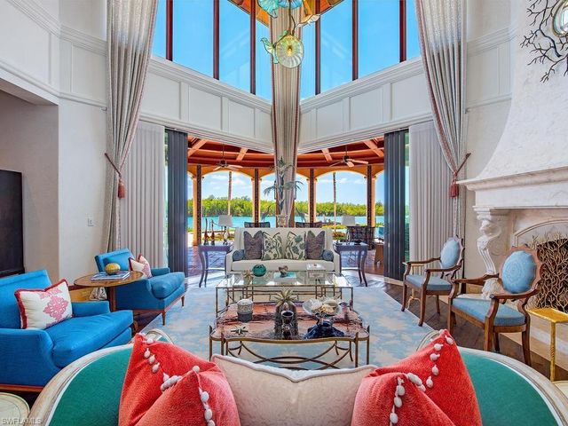 840 Admiralty Parade E, Naples, FL 34102