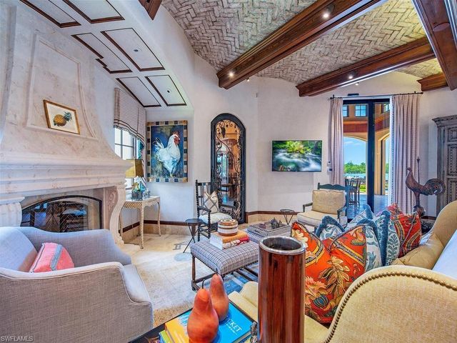 840 Admiralty Parade E, Naples, FL 34102
