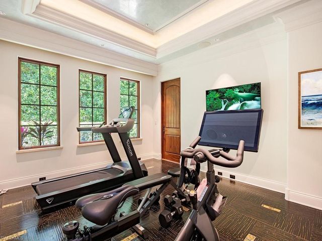 840 Admiralty Parade E, Naples, FL 34102