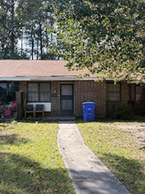 2705 Oak Leaf Drive, North Charleston, SC 29420
