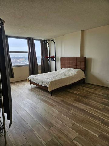 7234 W North Avenue 908, Elmwood Park, IL 60707