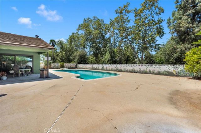 2425 San Fernando Court, Claremont, CA 91711
