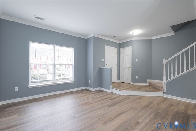 913 Dominion Townes Ct, Richmond, VA 23223