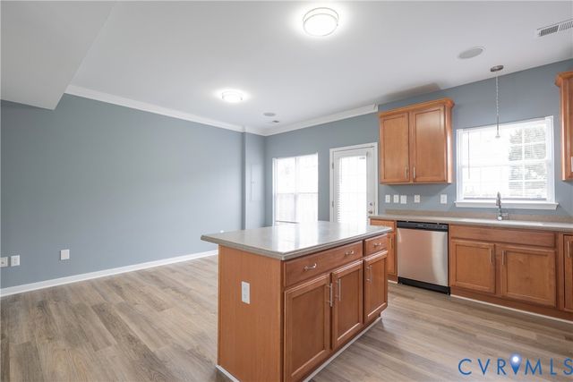 913 Dominion Townes Ct, Richmond, VA 23223