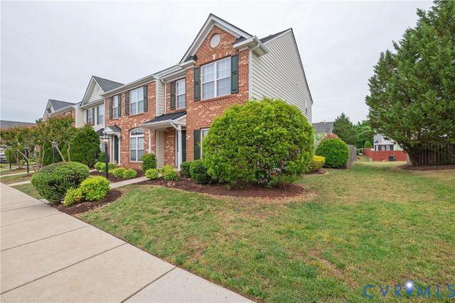 913 Dominion Townes Ct, Richmond, VA 23223